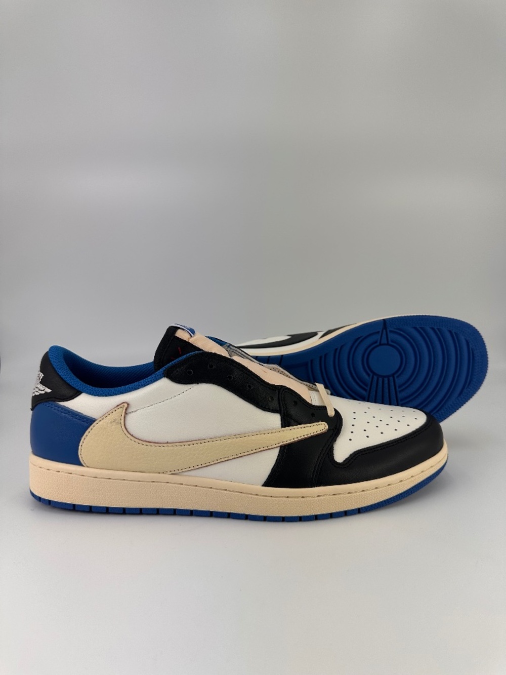 Nike Air Jordan 1 Low OG SP (Men's) DM7866-140 Travis Scott fragment design